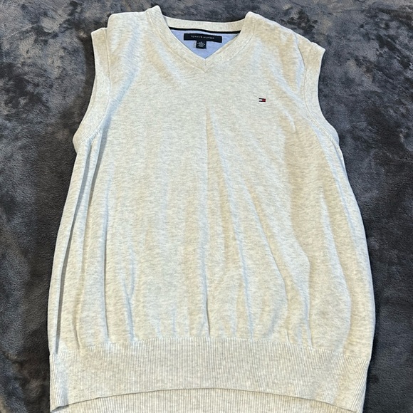 Timmy Hilfiger Vest - Picture 1 of 2